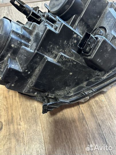 Renault duster 2 левая фара