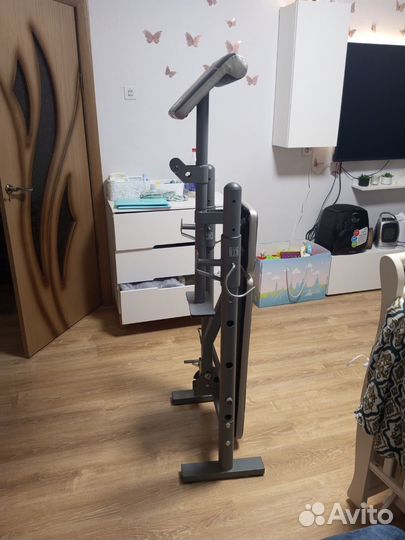 Скамья для жима со стойками и штангой