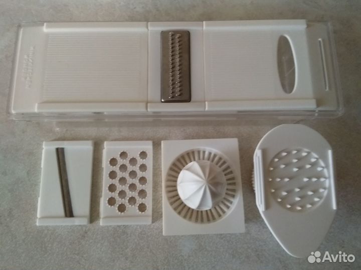 Многофункциональная терка-овощерезка с контейнером