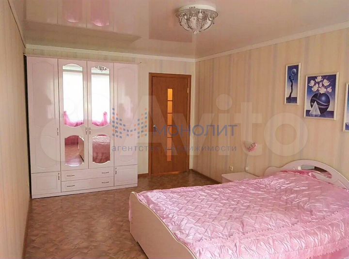 3-к. квартира, 100,6 м², 4/5 эт.