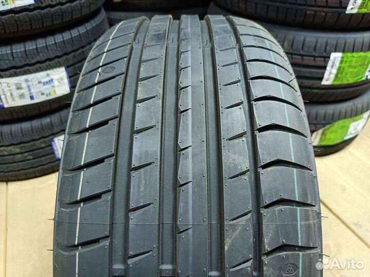 Triangle EffeXSport TH202 215/45 R18 93Y