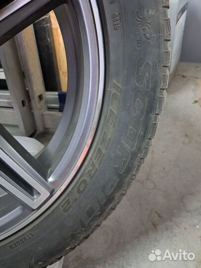 Pirelli Scorpion Ice Zero 2 285/45 R20 112H