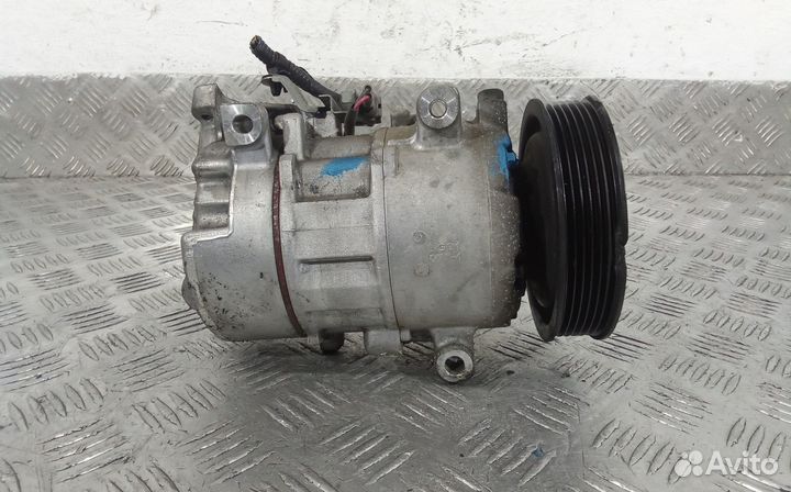 Компрессор системы кондиционирования Renault Megan