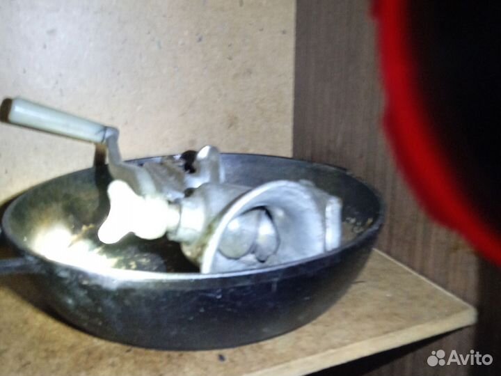 Чугунная сковорода