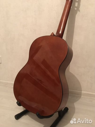 Новая Yamaha C40