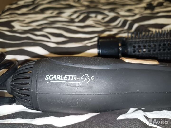 Фен щетка scarlett