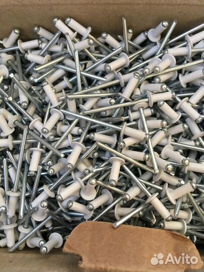 Заклепки вытяжные