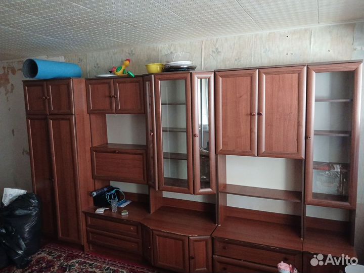 Стенка в гостиную