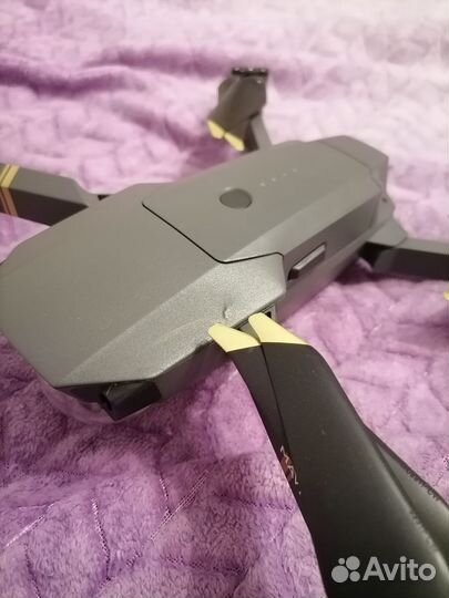 Квадрокоптер dji mavic pro