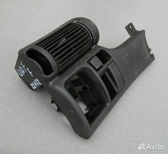 Дефлектор воздушный левый Opel Astra F 1.6