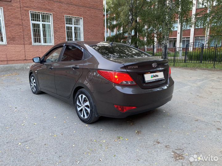 Hyundai Solaris 1.6 AT, 2015, 97 597 км