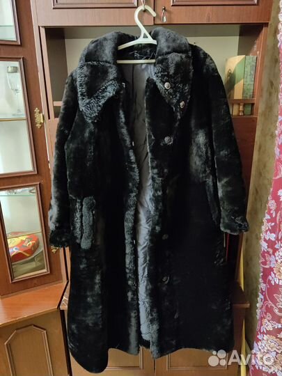 Шуба зимняя женская