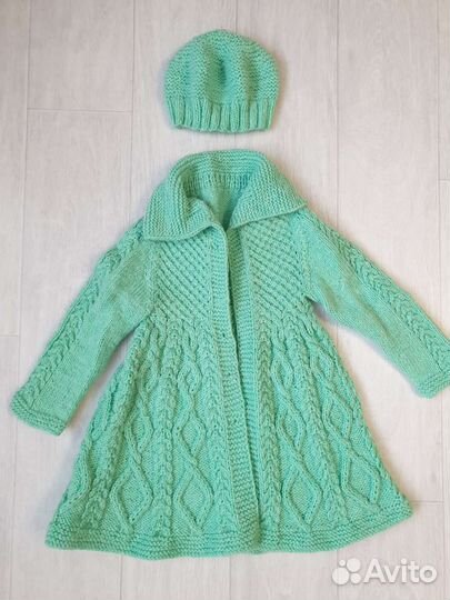 Берет безрукавка костюм вязаные 110 р-р