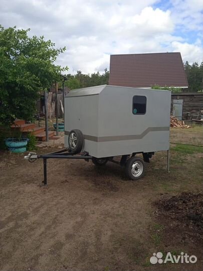 Прицеп дом на колесах