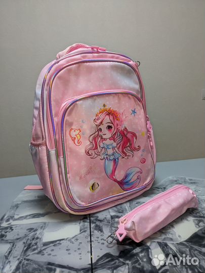 Школьный рюкзак для девочек (новый)