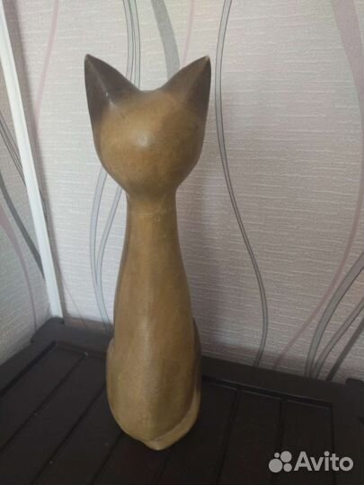 Статуэтка Кошка