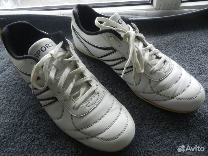 Кроссовки Sport р.43(28 см) мужские б.у, белый