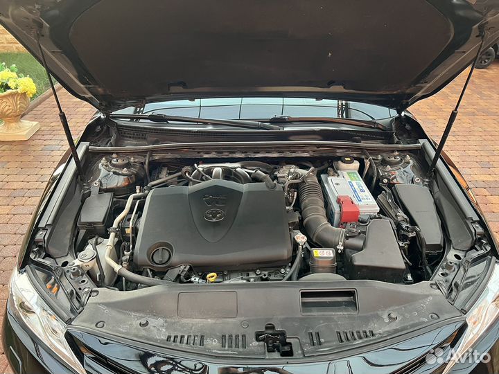 Toyota Camry, 2018