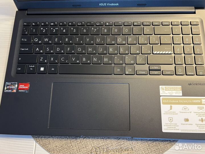 Продам ноутбук asus