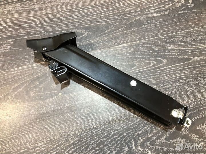 Домкрат VAG Tiguan Q3 5N0 PQ