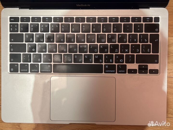 Macbook Air 13 2020 m1 16gb(ram) 512gb(ssd)