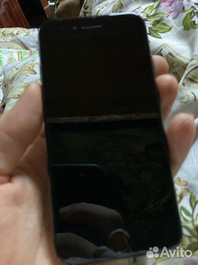 Телефон iPhone 7 128gb
