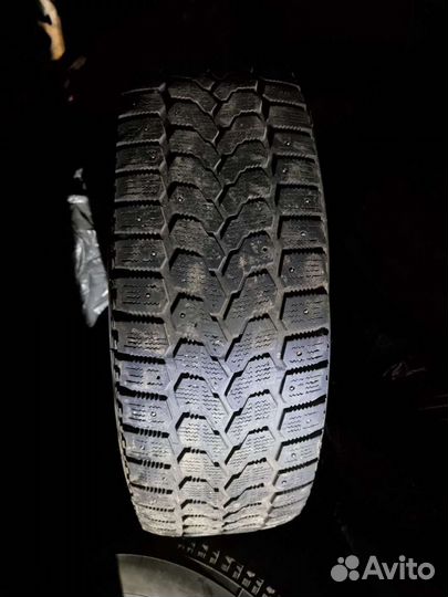 Yokohama IceGuard Stud IG65 225/65 R18