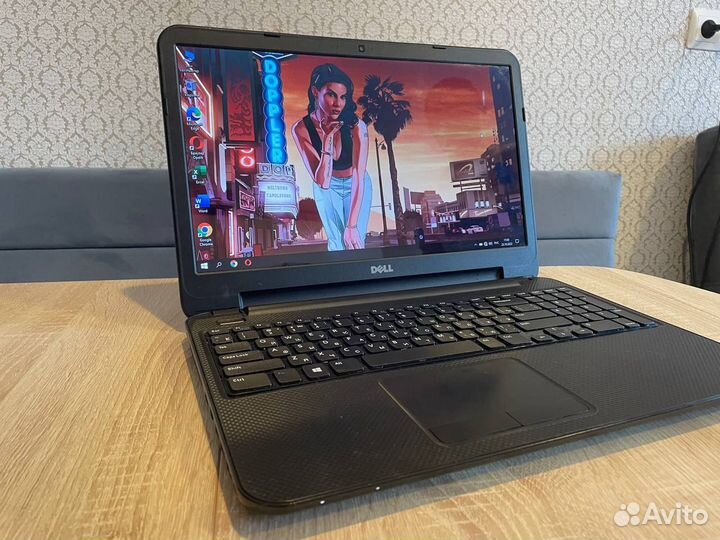 Офисный ноутбук Dell 4 ядра/ SSD-диск