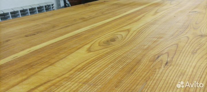 Большой обеденный стол из массива ясеня