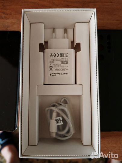 HUAWEI P40 Pro, 8/256 ГБ