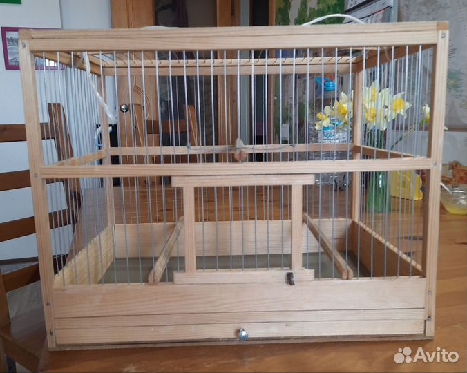Клетка деревянная для птиц