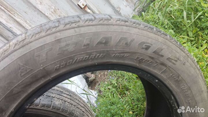 Triangle THW10 235/60 R18