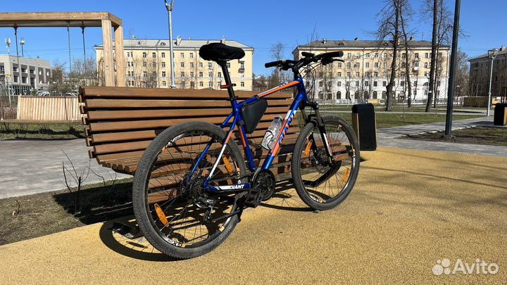 Горный хардтейл giant ATX 27.5