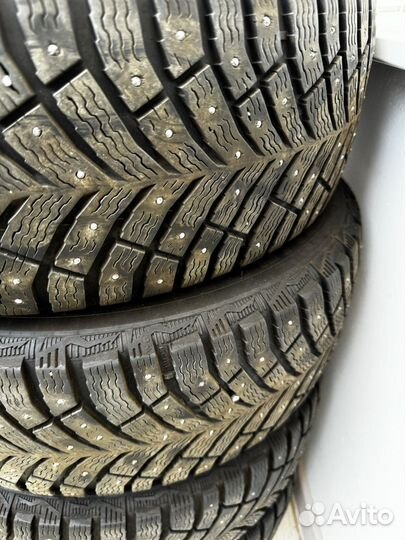 Michelin X-Ice North 4 205/55 R16