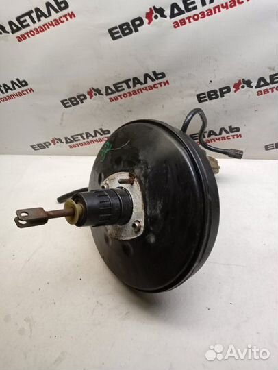 Вакуумный усилитель тормозов Renault Megan 2 седан