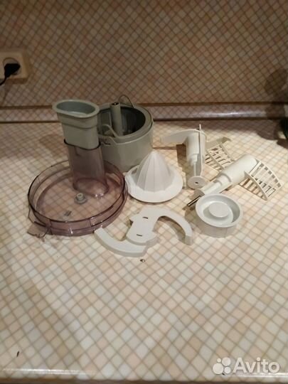 Запчасти для кухонного комбайна Braun 600
