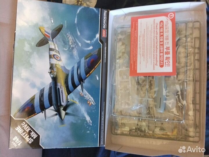 Сборная модель самолета 1 48