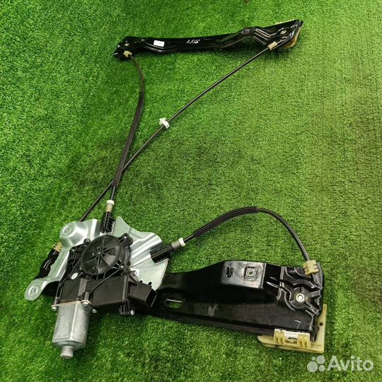 Стеклоподъемник передний правый Opel Astra J GTC