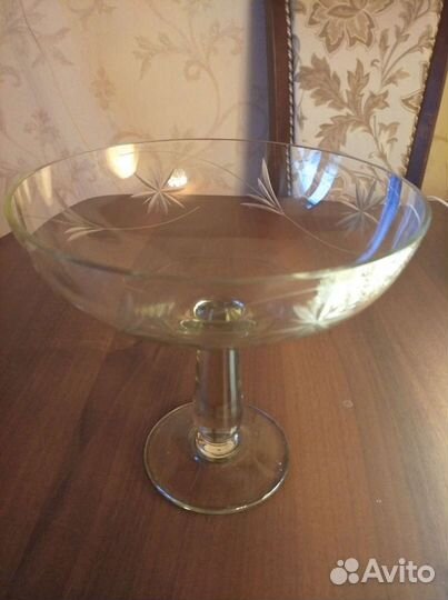 Ваза на ножке ссср. Стаканы