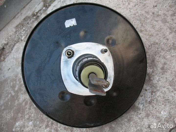 Вакуумный усилитель тормозов Renault Megane 2