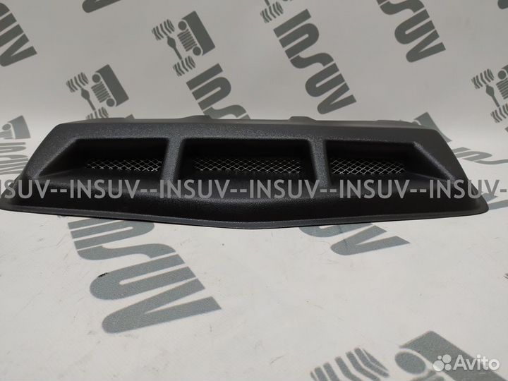 Накладка воздухозаборника Хамелеон-сетка Нива