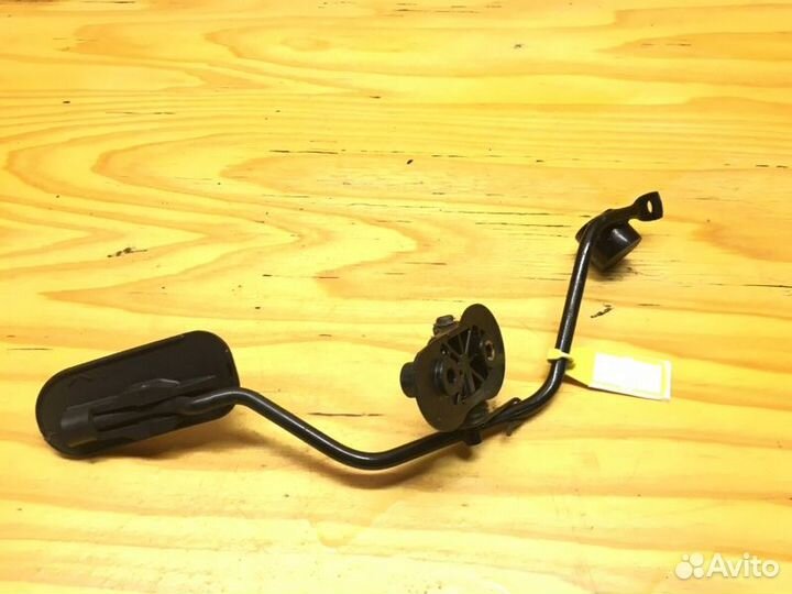 Педаль газа Toyota Corona Premio ST210 3sfse 2000