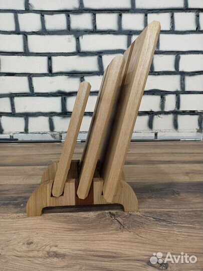 Набор разделочных досок на подставке