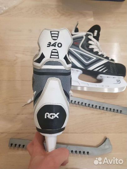 Коньки хоккейные детские 36