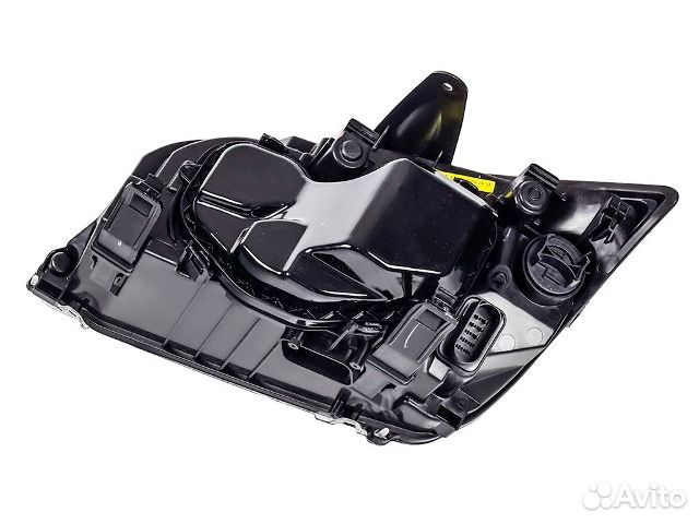 Фара правая Ford Focus 2