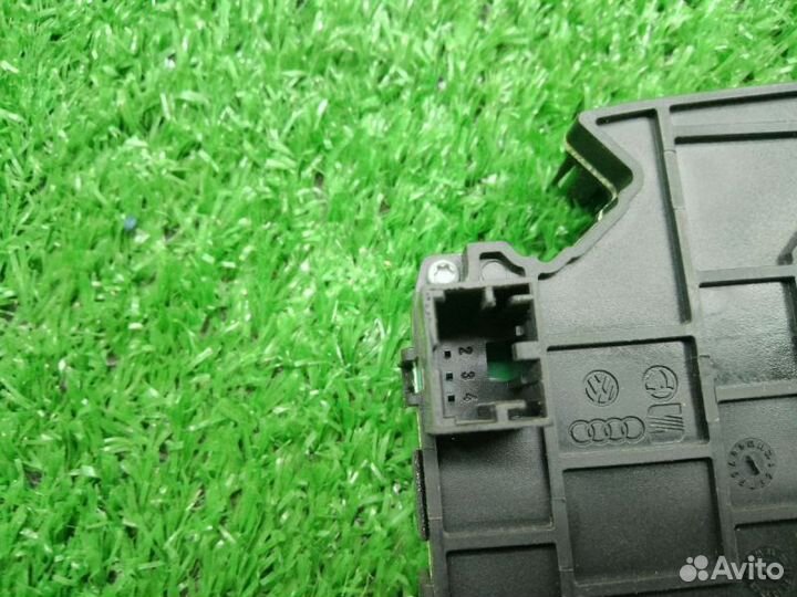 Блок подрулевых переключателей audi A4 8E 3153