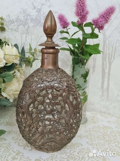 Штоф/графин/бутылка в металле старинный