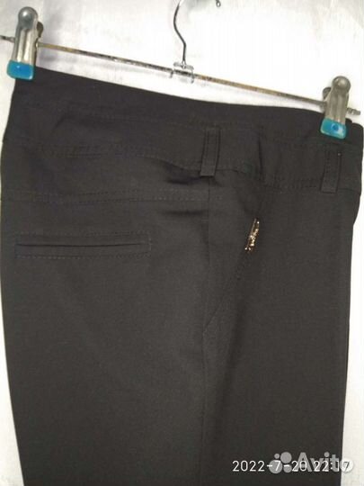 Школьная форма Брюки для девочки новые