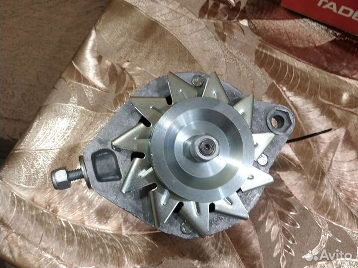 Генератор 372.3701-03 14В 73А