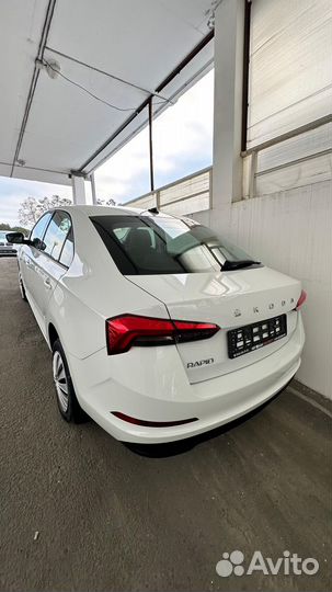 Прокат авто без водителя Skoda Rapid